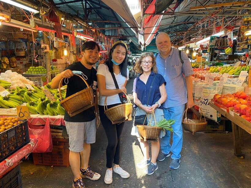 Bangkok: Cooking Class with Market Visit & Tuk Tuk Ride - Dietary needs and spice choices