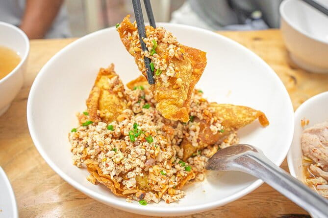 Bangkok Evening Food Tour by Tuktuk - Hua Lamphong sets the old-Bangkok tone
