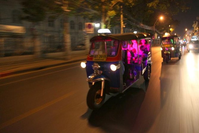 Bangkok Evening Street Food Tuk Tuk Adventure - Meeting at Krung Thon Buri for a 6pm start