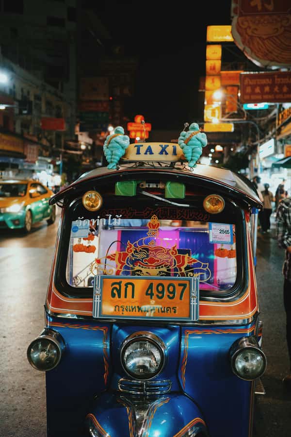 Bangkok: Private Tuk-Tuk Night Tour, River Boat & Eats - Key points to know before booking