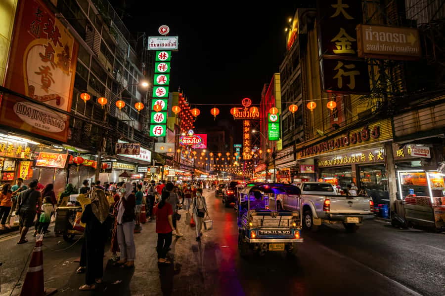 Bangkok: Private Tuk-Tuk Night Tour, River Boat & Eats - Why Bangkok at night works so well