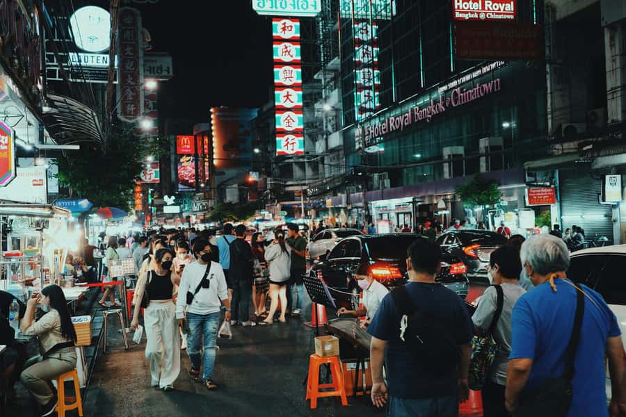 Bangkok: Private Tuk-Tuk Night Tour, River Boat & Eats - Starting with the Chao Phraya River
