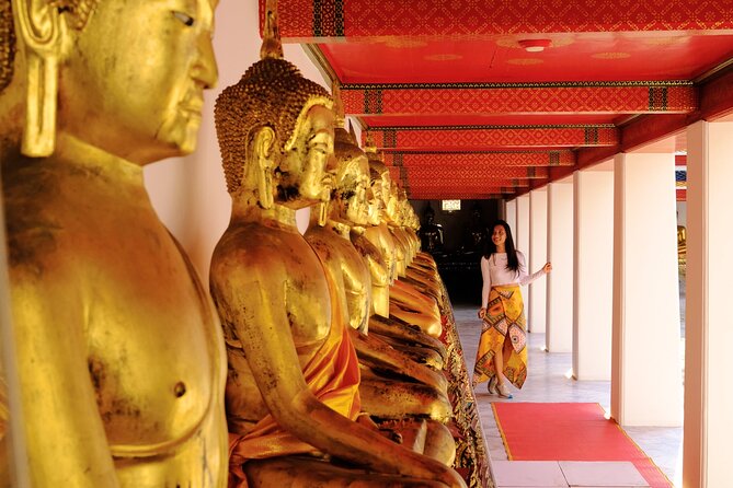 Bangkok Thrilling Tuk Tuk Tour (Private & All-Inclusive) - A riverside walk at Yodpiman