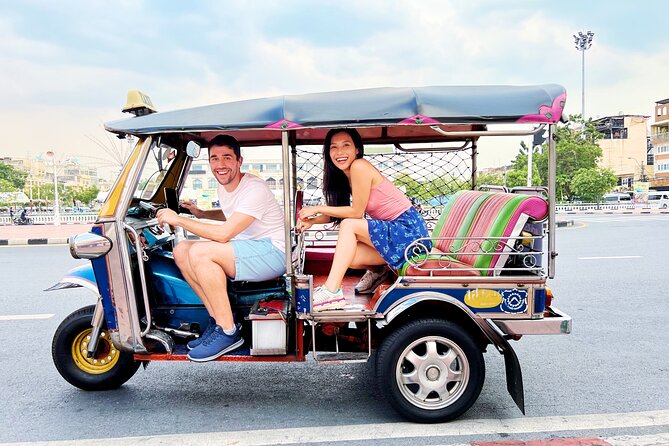 Bangkok Thrilling Tuk Tuk Tour (Private & All-Inclusive) - Wat Pho after sunset