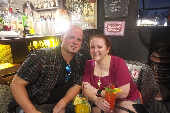 Bangkok Tuk Tuk Food Tour By Night - What the guide adds between bites