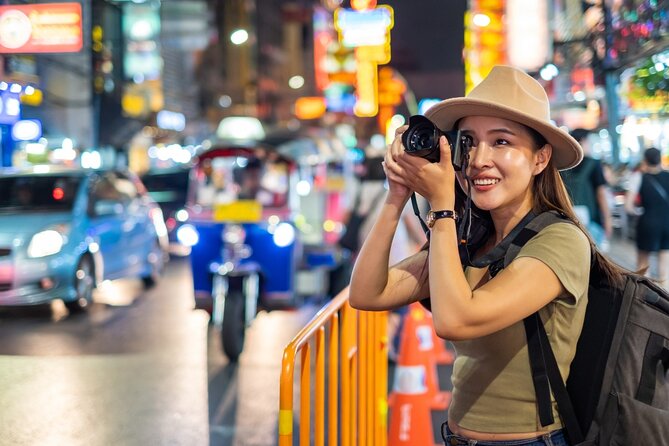 Bangkok Tuk-Tuk Tour by Night with Chinatown Street Food Meal - The Grand Palace and Wat Pho after sunset