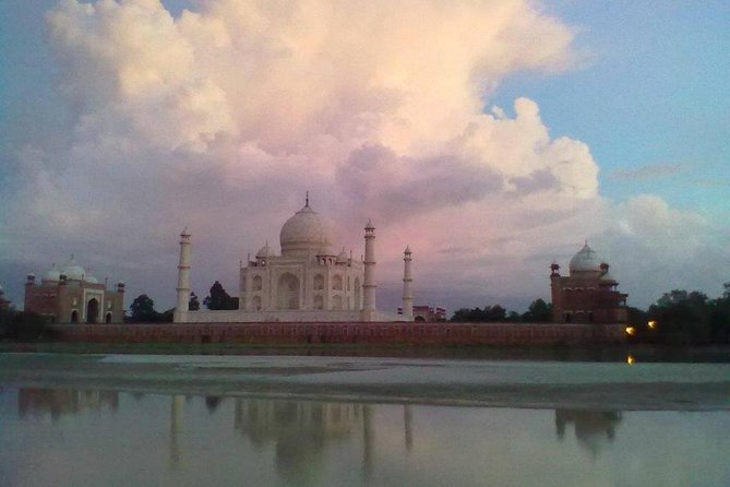 Behind the Taj Mahal with Sunrise or Sunset view by Tuk Tuk Ride - The 45-minute Mehtab Bagh stop
