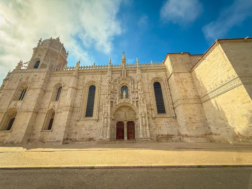 Belem Beyond the Guidebook: Discover with Tuk Tuk - Starting Near Lisbon’s Central Sights