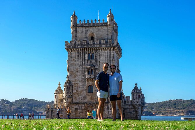 Belém in 2h: History, Monuments and Pastries by Tuk Tuk - A guide who makes the short format work