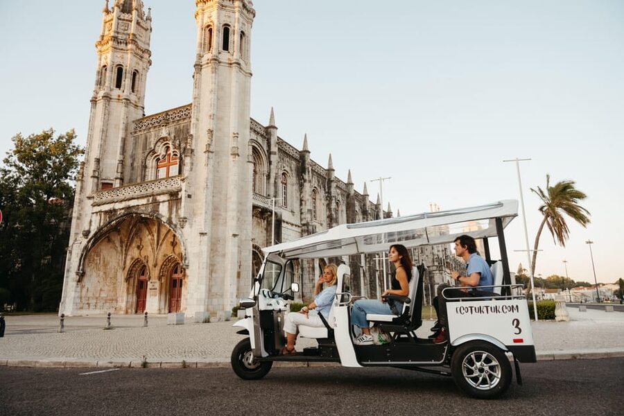 Belém: Private City Tour by Eco Tuk Tuk - Jerónimos Monastery and Manueline detail