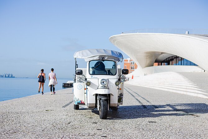 Belém Private Tuktuk Tour - São Jerónimo Chapel and the mouth of the Tagus