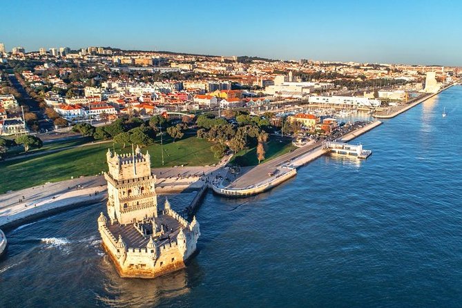 Belem Tuk Tuk Tour - The ride toward Belem and its museums