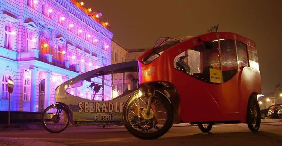 Berlin Express: Private 1-Hour E-Rickshaw Ride - Choosing your Berlin story