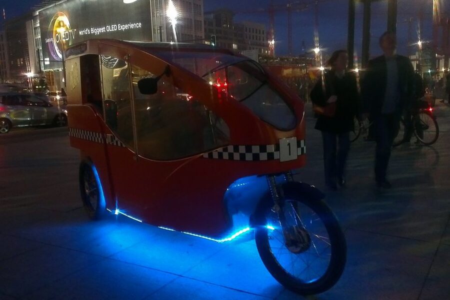 Berlin Express: Private 1-Hour E-Rickshaw Ride - How much Berlin can you see in one hour