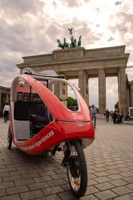 Berlin: Private Sightseeing Tour in an E-Rickshaw - Parochialkirche and a quieter Berlin