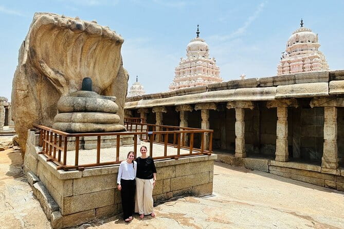 Best of Bengaluru in a Tuk Tuk - Vidhana Soudha and Attara Kacheri