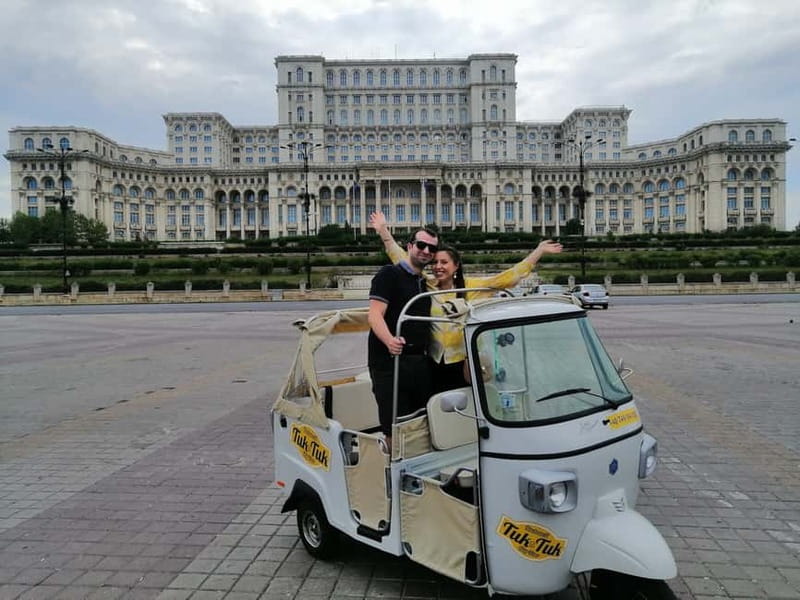 Bucharest: Best of Bucharest Private Tuk-Tuk Tour - Calea Victoriei and the grand central sights