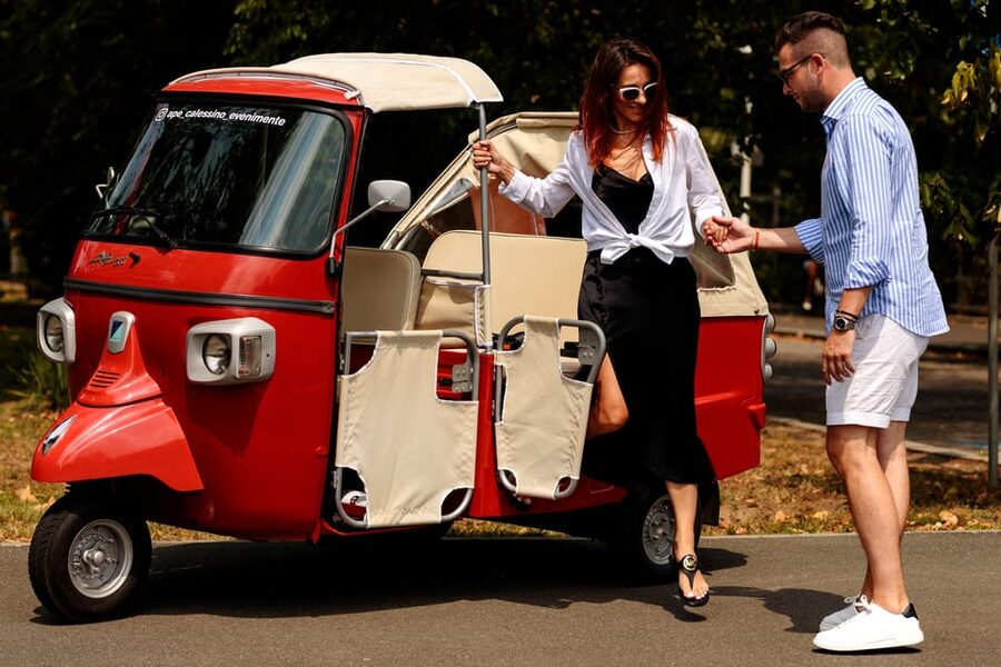 Bucharest Tuk Tuk City Tour - The Village Museum and everyday Romanian culture
