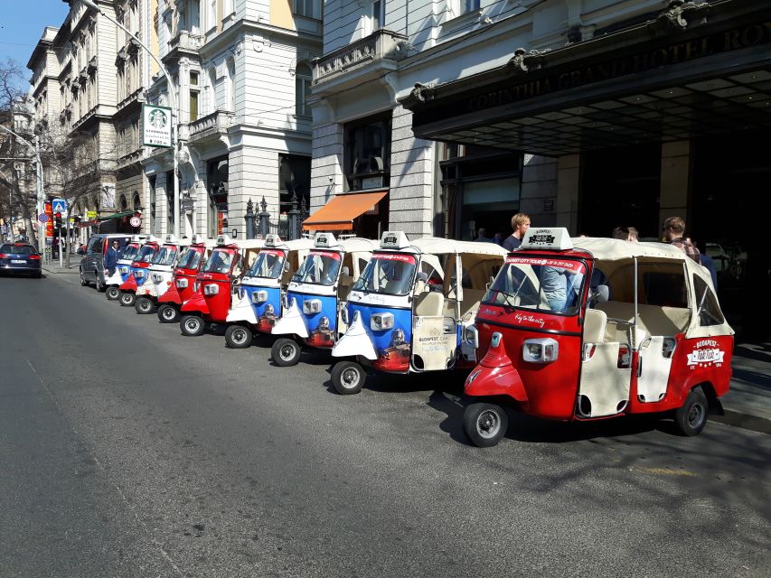 Budapest: Private City Tuk-Tuk Tour & Boat Cruise - Gellért Baths, Liberty Bridge, and the Central Market Hall
