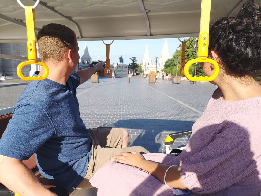 Budapest: Sightseeing Tour by Electric Tuktuk - What Daniel adds to the ride