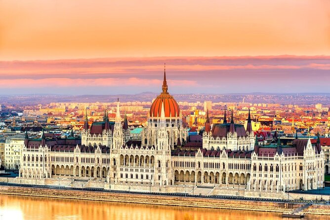 Budapest Tuk Tuk Tour with House of the Unicum Distillery Visit - Key points to know before booking