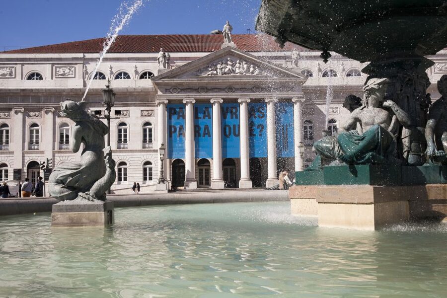 Burguês: Lisbon City Center Private Tuk Tuk Tour - Key points to know before booking