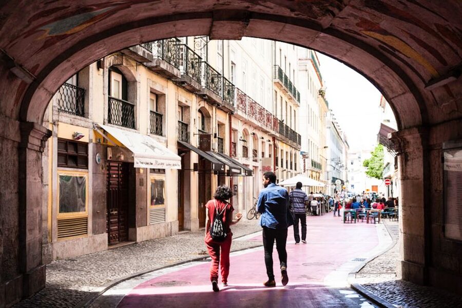 Burguês: Lisbon City Center Private Tuk Tuk Tour - Príncipe Real and São Pedro de Alcântara