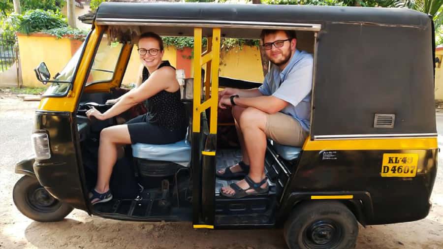 Cairo: Local Market Guided Tour with Tuk-tuk Ride & Lunch - Hotel pickup from Cairo or Giza