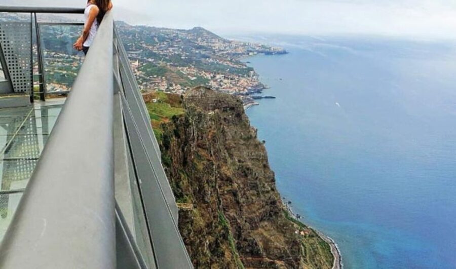Câmara de Lobos/Sky Walk (Cabo Girão) : Private Tuk Tuk Tour - At a glance
