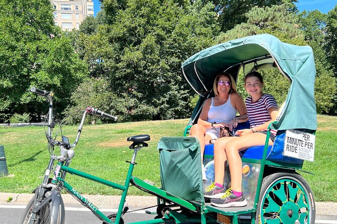 Central Park Movie Locations and Celebrity Homes Pedicab Tour - Central Park movie locations from Wollman Rink to Bethesda Terrace