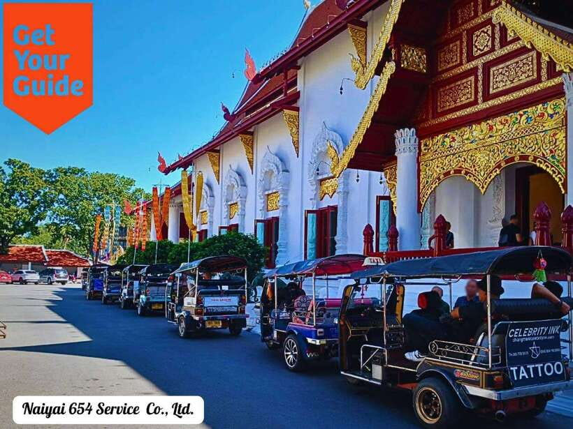 Chiang Mai: City Sightseeing Tour by Tuk Tuk - Tha Phae Gate gives you an easy start