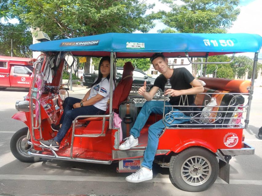 Chiang Mai: Exploration of Old City by Private Tuk-Tuk - Tha Phae Gate and the old defensive walls