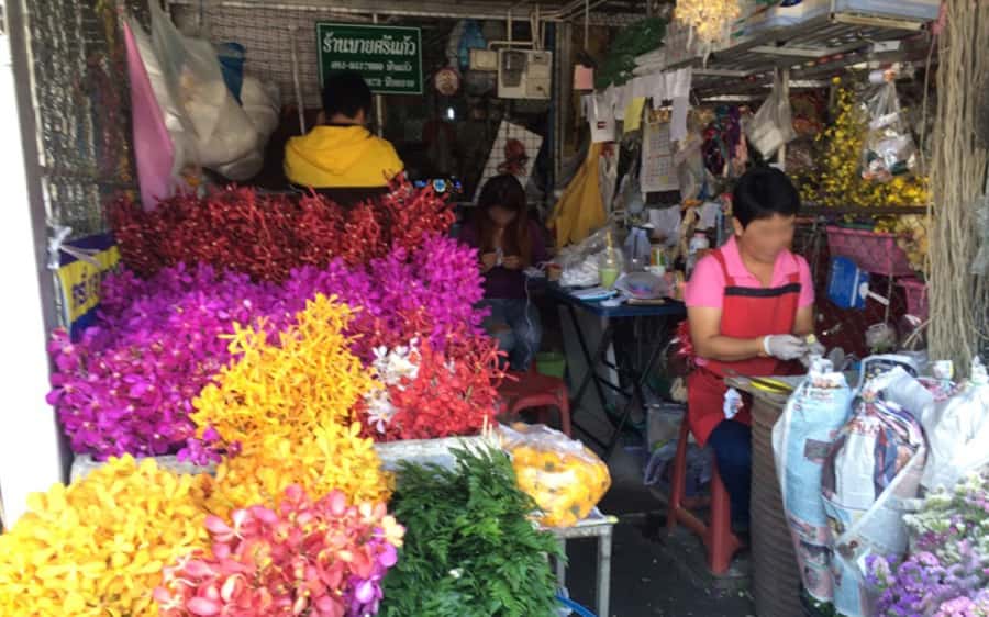 Chiang Mai: Half-Day Private City Tour by Tuk Tuk - Key points to know before booking