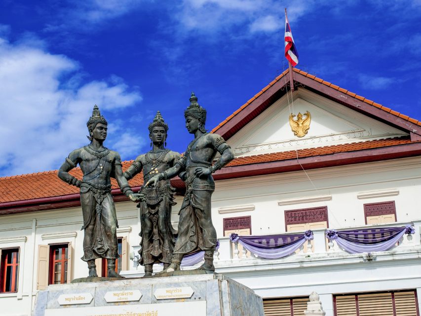 Chiang Mai: Private Tuk Tuk Tour of City Temples With Pickup - Wat Phra Singh, the Gold Temple, and northern Thai design