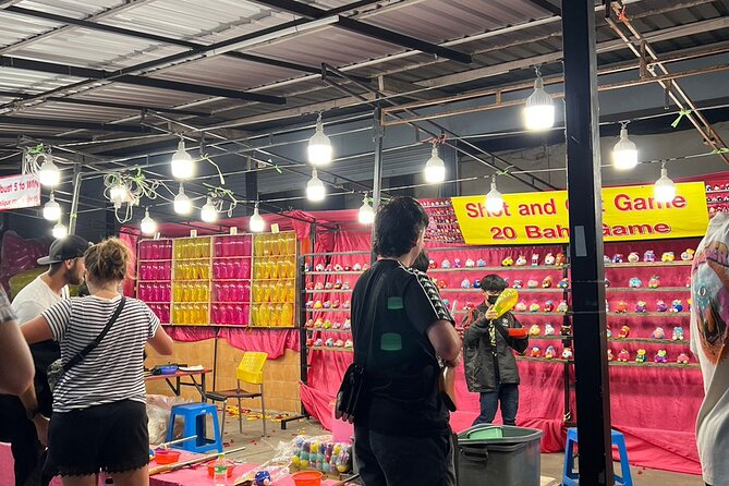 Chiang Mai Temples and Market Tuk-Tuk Evening Night Tour - The Night Bazaar: food, shopping, and a practical finish