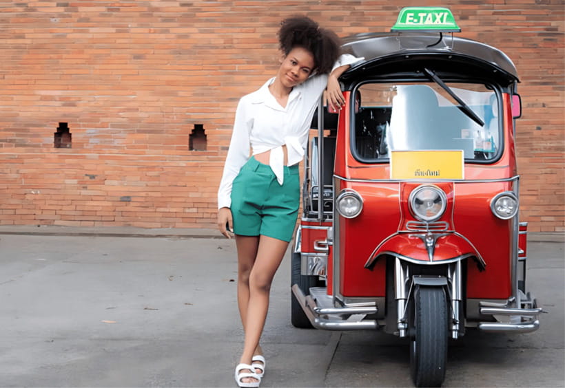 Chiang Mai Tuk Tuk: Old City Private Day Tour - A compact route through Chiang Mai’s Old City