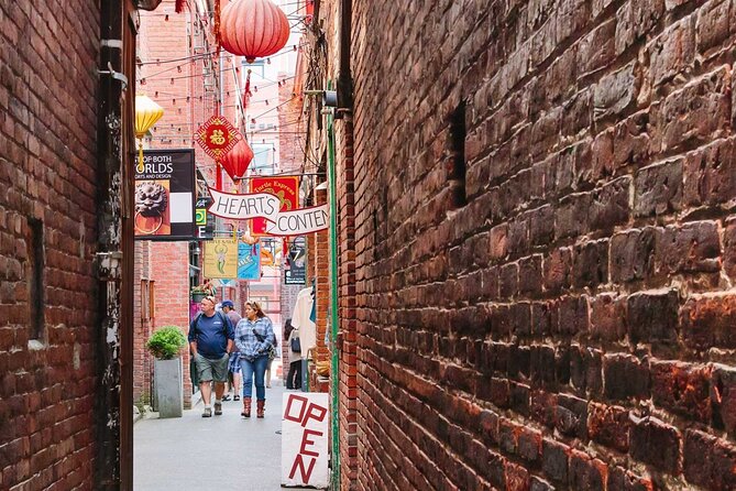 Chinatown and Hidden Alleys Pedicab Tour - Booking details that can prevent trouble