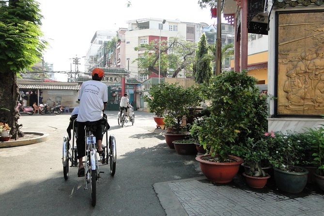 Chinatown Cyclo Journey Half-day Tour - Binh Tay Market, the tour’s longest stop