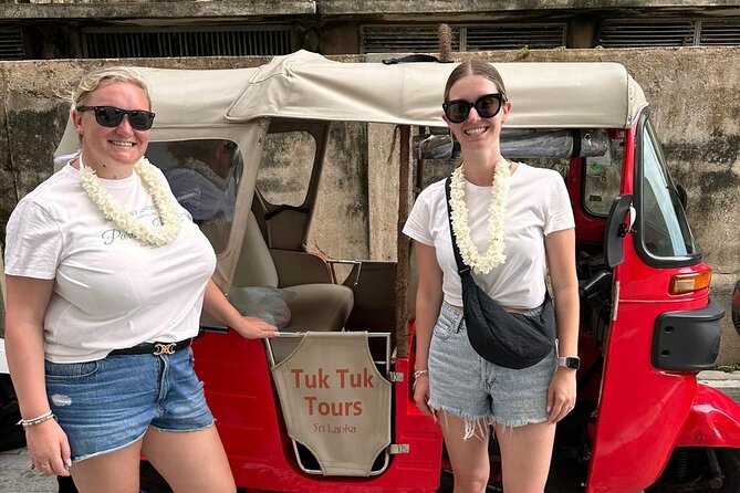 Colombo City Highlights by Tuk Tuk – All-Inclusive Adventure - Colombo by tuk-tuk: a fast, local introduction