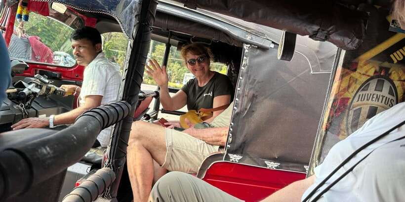 Colombo: City Sightseeing Tour by Tuk-Tuk with Pickup - Key points to know before you book
