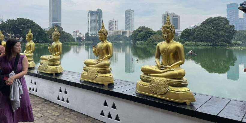 Colombo: City Sightseeing Tour by Tuk-Tuk with Pickup - Why a tuk-tuk works so well in Colombo
