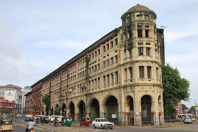 Colombo City Tour by Car – Private & All-Inclusive - What the private format adds