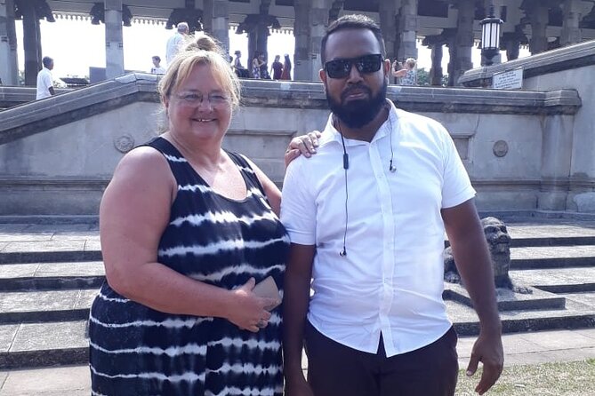Colombo City Tour by Tuk Tuk Morning and Evening - Pettah Floating Market beside Beira Lake