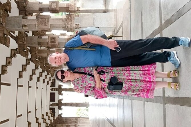 Colombo City Tour By TukTuk Style Morning and Evening - Sri Ponnambalam Vanesar Kovil brings Hindu detail