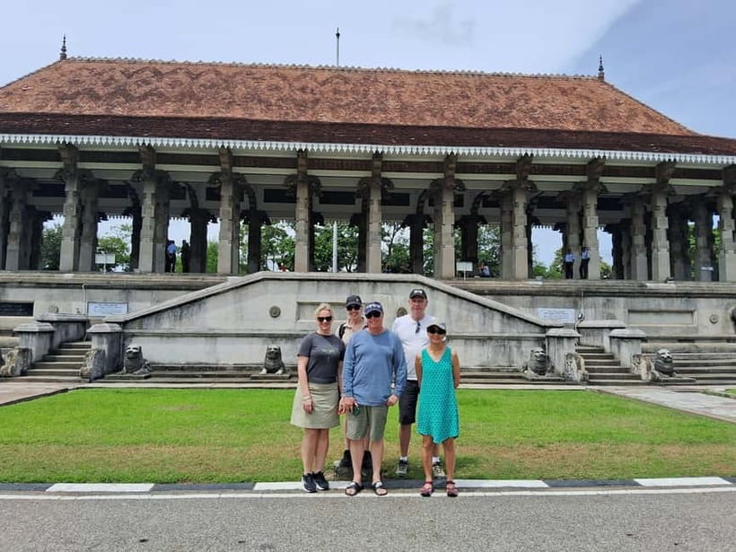Colombo Heritage &Culture City Tour by Tuk Tuk ALL INCLUSIVE - Independence Square and the Old Parliament Building