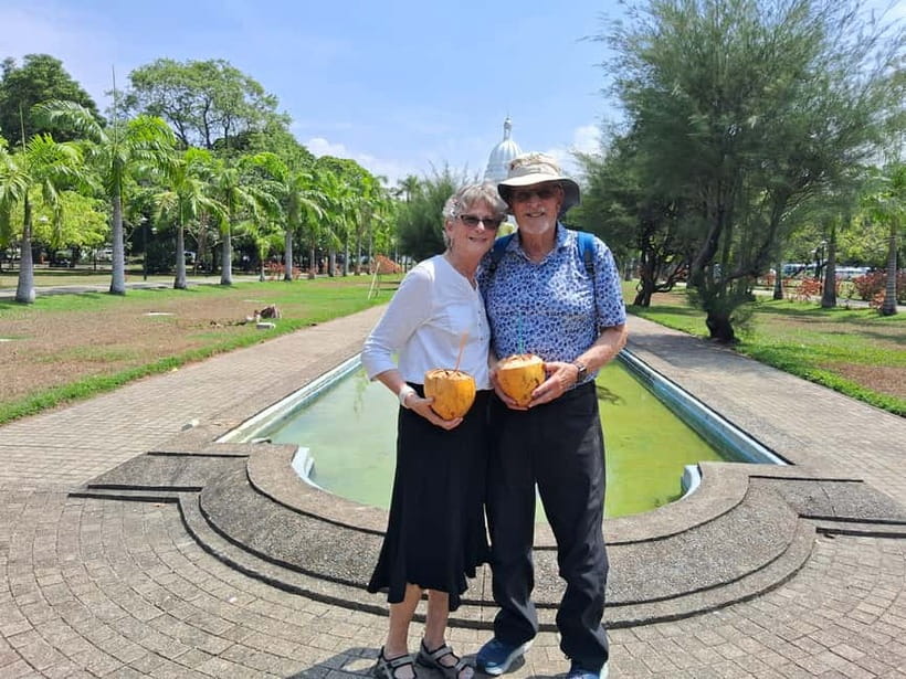 Colombo Heritage &Culture City Tour by Tuk Tuk ALL INCLUSIVE - Jami Ul-Alfar Mosque and Colombo’s shared traditions
