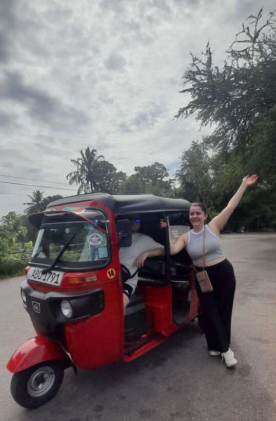 Colombo: Local Guide with Colombo City Tour by Tuk Tuk - The Red Mosque, Maritime Museum, and Sambodhi Chaithya