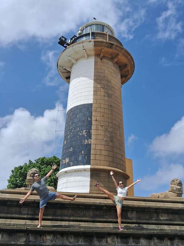 Colombo: Local Guide with Colombo City Tour by Tuk Tuk - Timing, Pickup, and Guide Communication