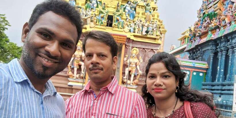 Colombo: Private City Tour by Tuk Tuk with Hotel Pickup - Colonial Colombo and the City’s Public Landmarks