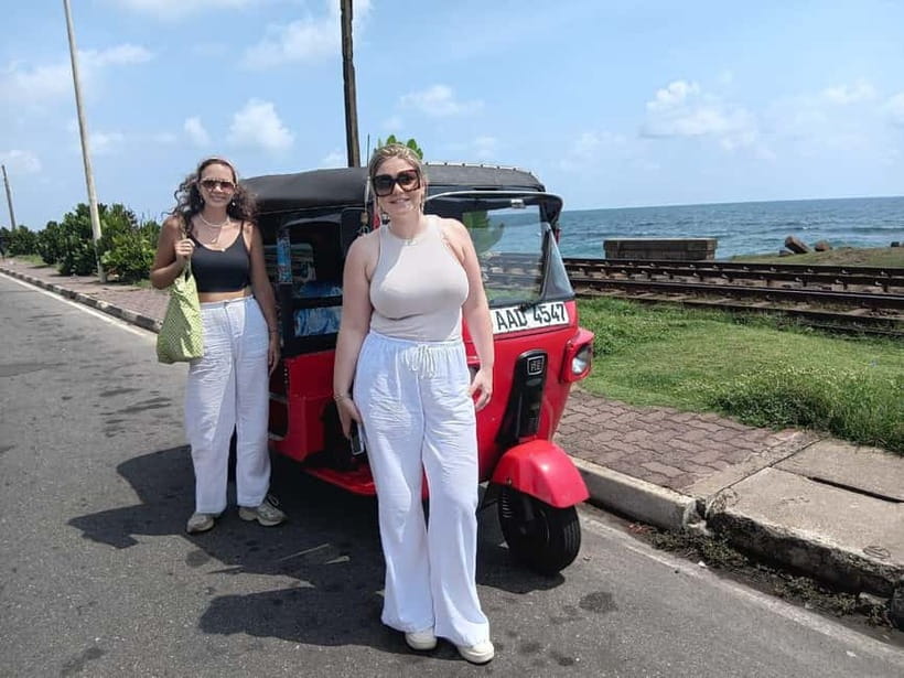 Colombo: Private City Tour with Local Food Tour by Tuk-Tuk - A tuk-tuk introduction to Colombo at $32